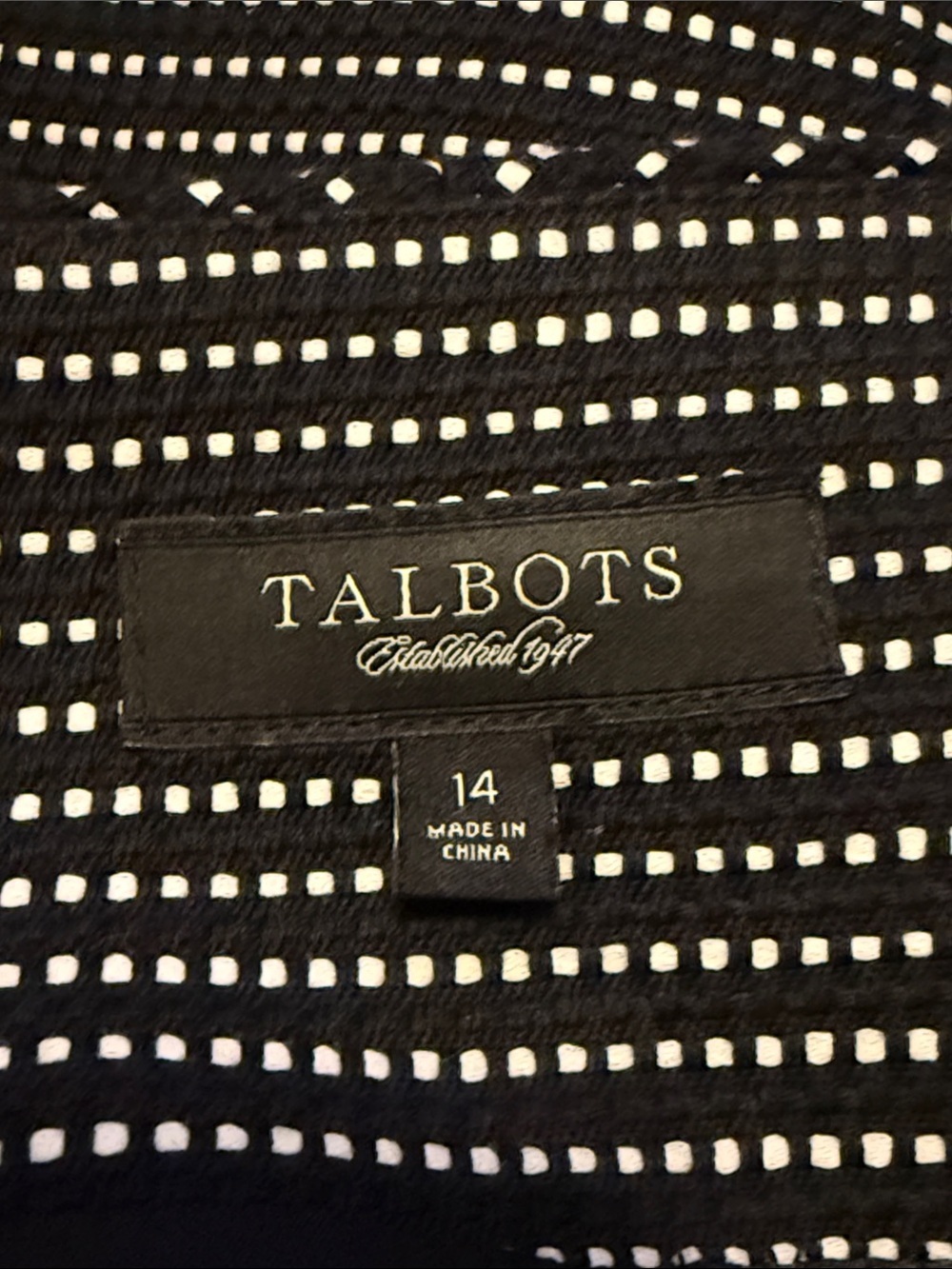 Talbots Black and White Dot-Pattern Cropped Blazer. Sz 14. - Picture 7 of 8